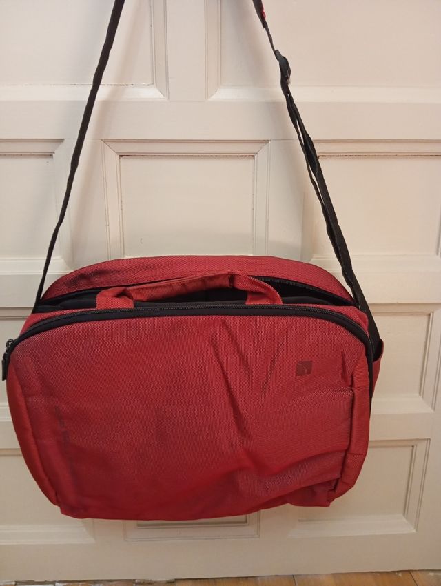 Mala para computador portátil vermelha