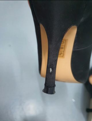 Zapatos de tacón negros