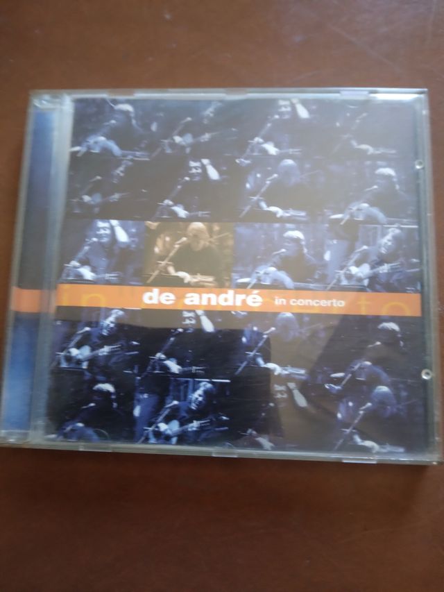 4 CD- Audio 2, Minghi, Battisti, De André.