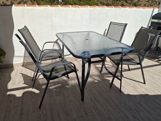 Conjunto Mesa y 4 Sillones Terraza