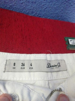 Pantalón corto vaquero blanco mujer