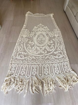Cortinas tejidas y bordadas a mano años 20 .