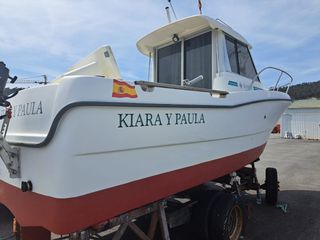Lancha Jeanneau Merry Fisher 635