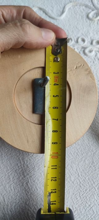 Perchas de madera y metal