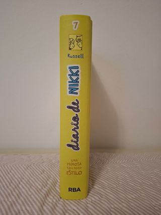 Diario de Nikki 7 - Una famosa con poco estilo:...