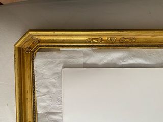 Marco de madera dorado vintage