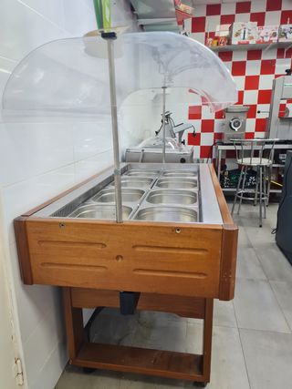 Mostrador Buffet Refrigerado con Cubetas Inox.