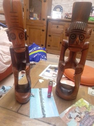 Figura de madera caribeña