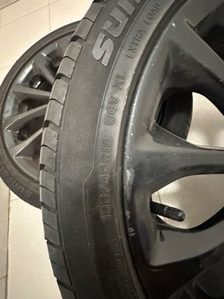 Llantas Ford Fiesta  MEDIDAS 195/45R16 84V XL