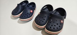 Zuecos Crocs Azul Marino