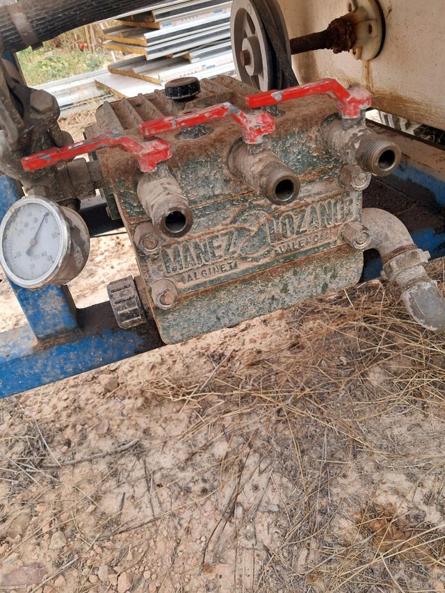 Remolque pulverizador para motocultor