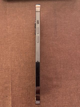 iPhone 12 Pro Max blu.