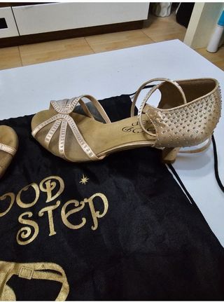 Zapatos de baile Good Step beige/dorado