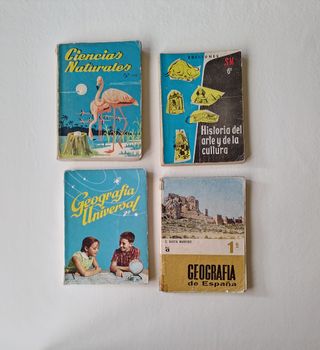  Vecchi libri di testo per le scuole superiori 