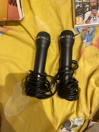 Let's Sing Versión Española Wii + 2 Micrófonos