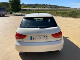 Audi A1 2011