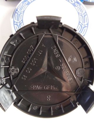 4 Tapabuje mercedes 10€
