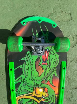 Skate Vintage Dragón Verde