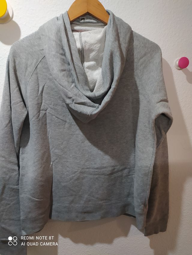 Sudadera Nike Gris