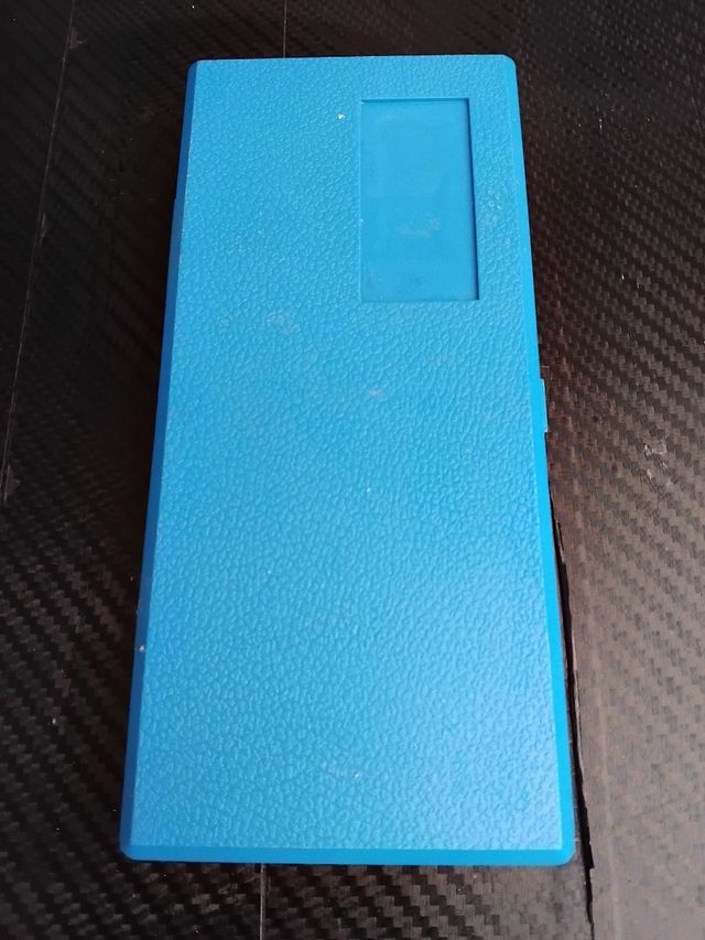 Estuche de compás antiguo