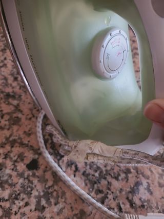 Plancha Solac Optima 1600