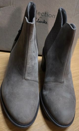 Botas Clarks grises talla 37.5