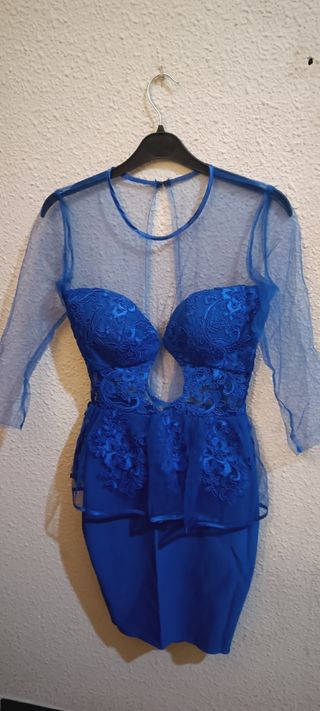 Vestido azul con transparencias encaje
