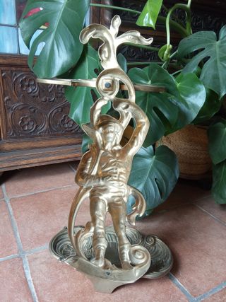 ¡último precio! Paragüero antiguo de bronce