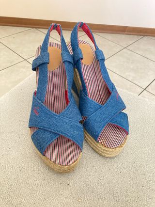 Sandali zeppa in denim stile marinaro