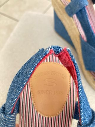 Sandali zeppa in denim stile marinaro