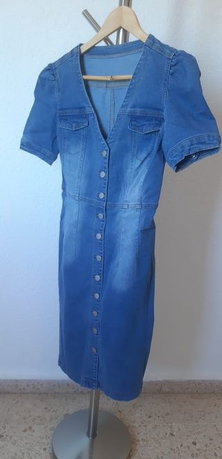 Vestido de corte midi denim. Vaquero. Nuevo sin es