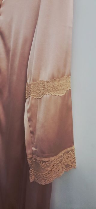 Bata larga señora Talla L.
