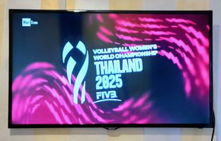 Televisore Samsung LED 47 pollici con staffa