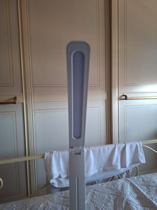 Lampada da tavolo bianca