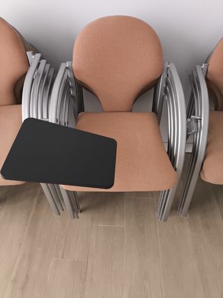 Silla formación con tablilla