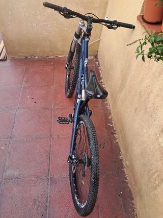 Bicicleta Cannondale Lefty