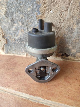 Bomba combustible Seat 127, Marbella, Trans, Terra