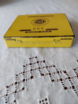 Caja Metálica State Express 555