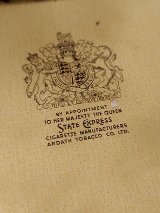 Caja Metálica State Express 555