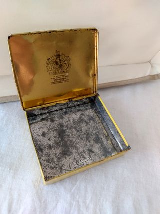 Caja Metálica State Express 555