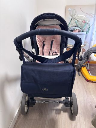 Carro de bebé Bebecar Capazo, silla y Maxi cosi.