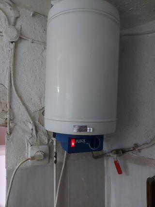Termo Eléctrico Fleck 15L 800W