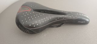Sillín Selle Italia Negro Perforado para bicicleta