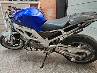 Suzuki SV650 2004 Circuito