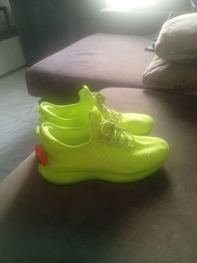 Zapatillas deportivas verdes talla 42