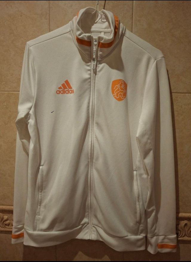 Sudadera chica Adidas Aeroready. Talla M.