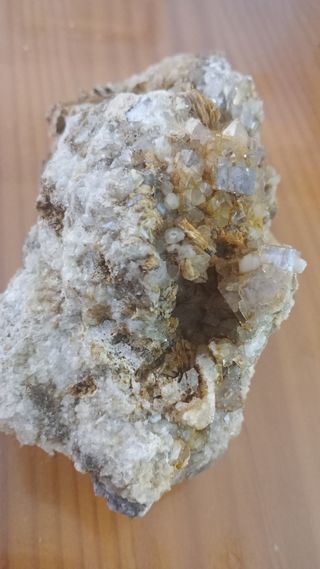 Cubos de Fluorita con Cuarzo citrino y Barita