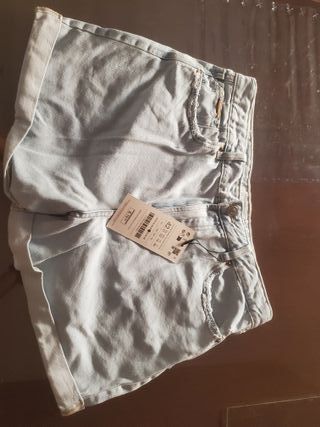 Shorts vaqueros Stradivarius Mom Fit Talla 42