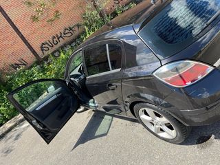 Opel Astra 2009