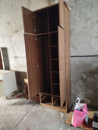 Armario de madera 2,50 x 80
